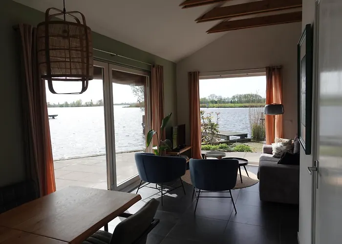 Aan Het Water * Rijpwetering